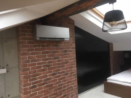 Klimatyzacja zamontowana na poddaszu w mieszkaniu w Krakowie 